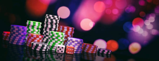 Hand ranking reference card shown on Caribbean Stud Poker table